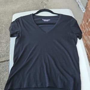 Victoria's Secret V-Neck Short Sleeve Tee
